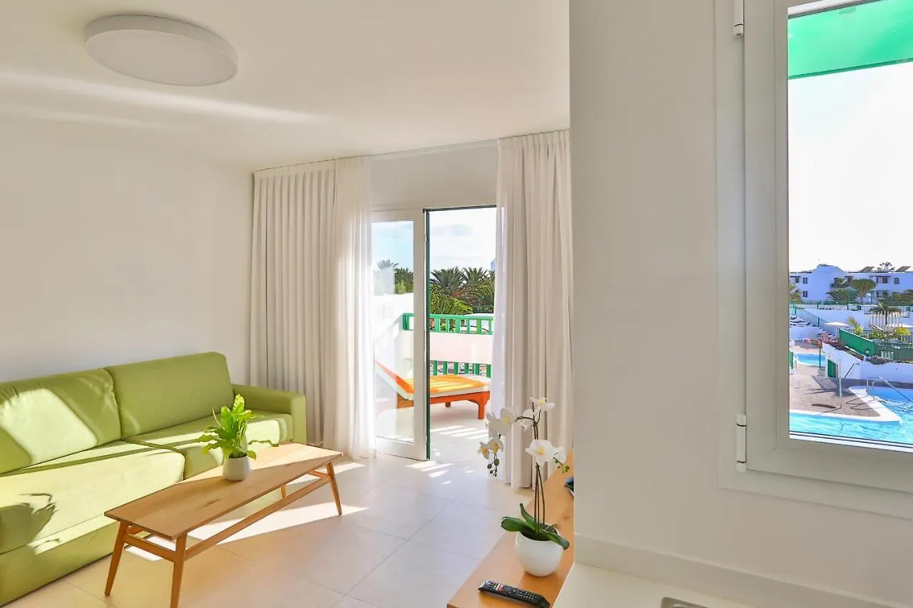 Nazaret Apartments Costa Teguise 4*,