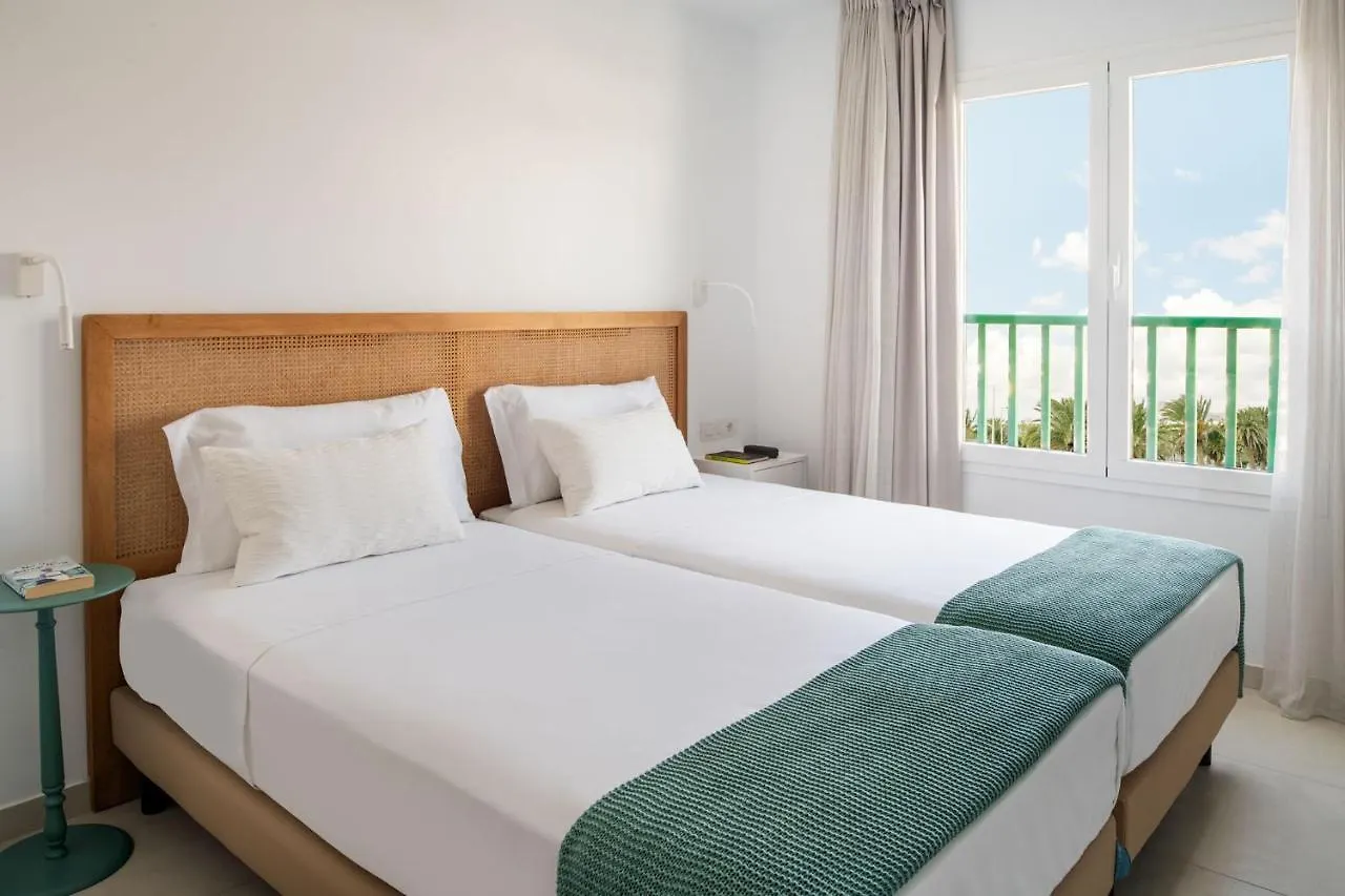 Nazaret Apartments Costa Teguise 4*,